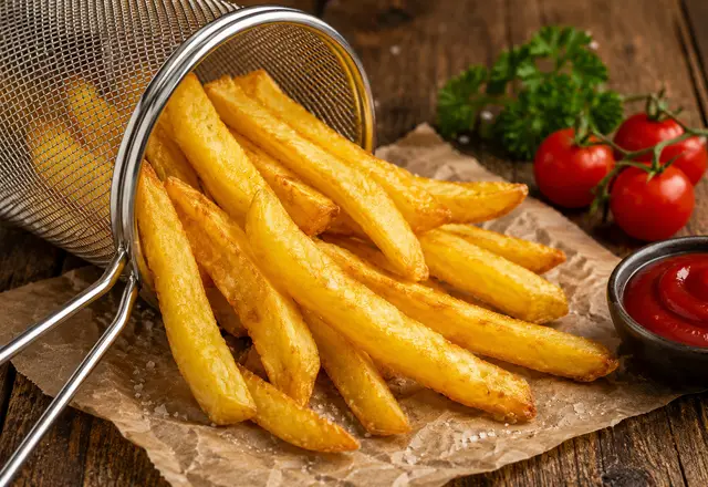 Cartofi prăjiți — Famous Gourmet