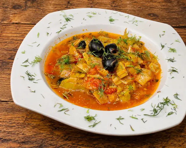 Mâncare de praz cu măsline — Famous Gourmet